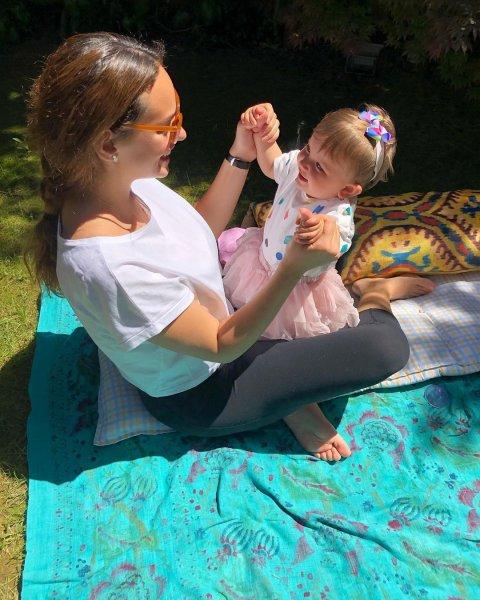 Seda Bakan ve ailesi