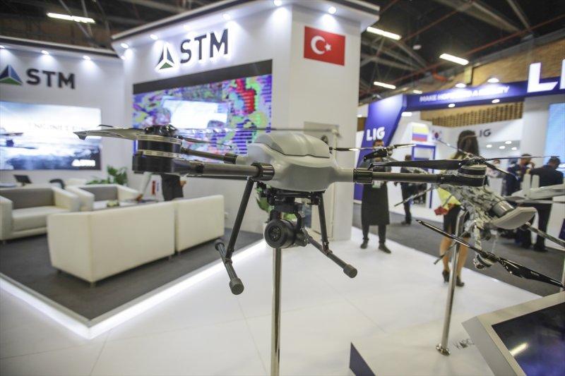 Türkiye Kolombiya'da Expodefensa 2021 fuarına katıldı