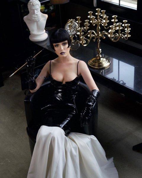 Sık sık imaj değiştiren Gonca Vuslateri'nin kareleri