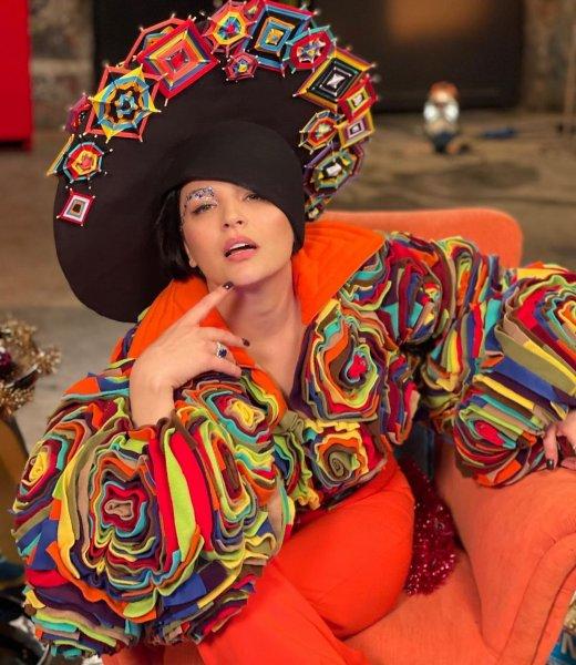 Sık sık imaj değiştiren Gonca Vuslateri'nin kareleri