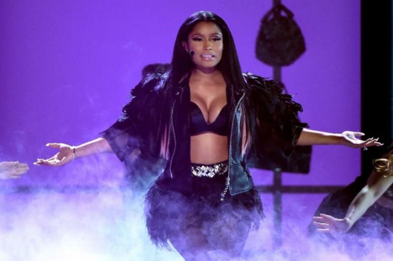 Ünlü isimlerin kulis istekleri duyanları şaşırtıyor