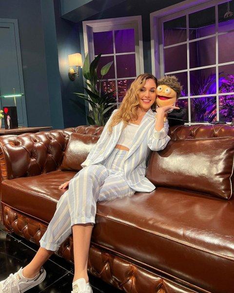 Son günlerde tartışmalarıyla gündem olan Berfu Yenenler