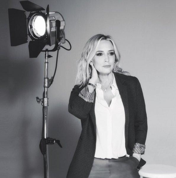 Saba Tümer doğum gününü kutladı