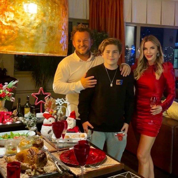 İvana Sert Sezer Dermenci ile doludizgin ilişkisine devam ediyor