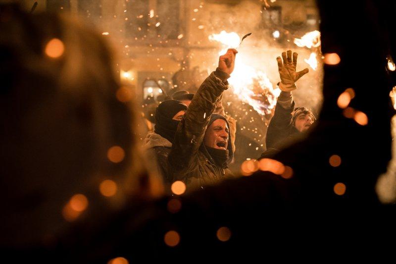 İspanya'da geleneksel 'Büyük Süpürgeler' festivali düzenlendi