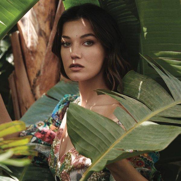 Pınar Deniz'in mest eden güzelliği