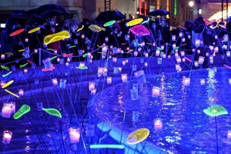 Fransa'nın geleneksel ışık festivali başladı