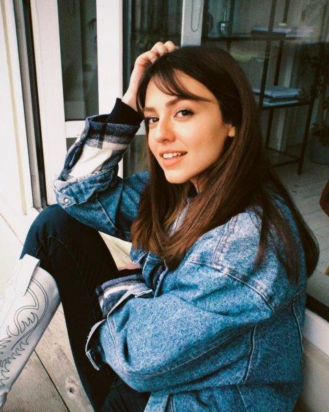 Soyadıyla ilgili açıklamalar yapan Aslıhan Malbora'nın fotoğrafları