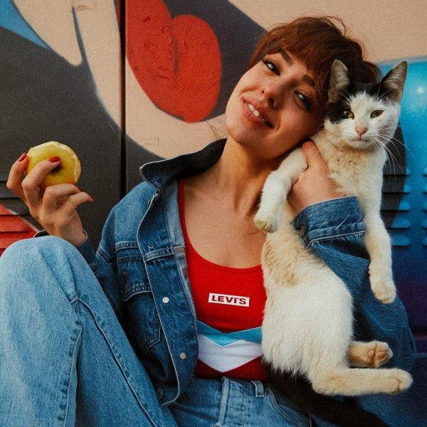 Soyadıyla ilgili açıklamalar yapan Aslıhan Malbora'nın fotoğrafları