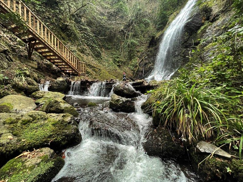 Düzce'de keşfedilen yeni şelale turizme kazandırıldı