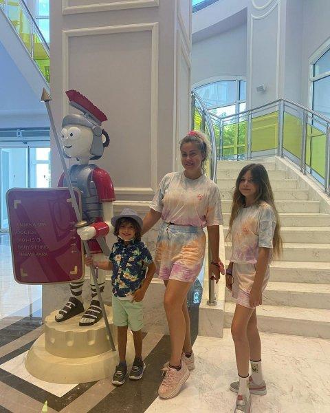 Yeliz Yeşilmen zor günleri geride bıraktı