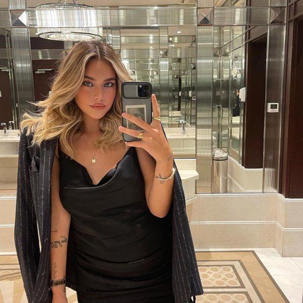 Survivor yarışmacısı Aycan Yanaç'ın beğenilen paylaşımları