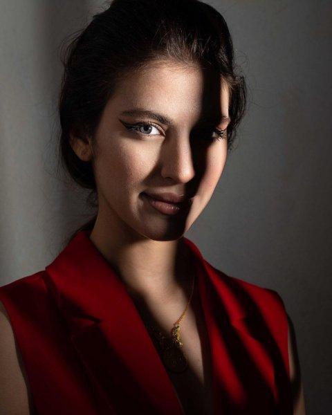 The Queen of Eurasia Güzellik Yarışması'nın birincisi Moujan Rajaei oldu