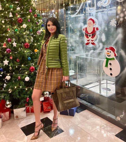 Ebru Polat fotoğraflarıyla mest ediyor