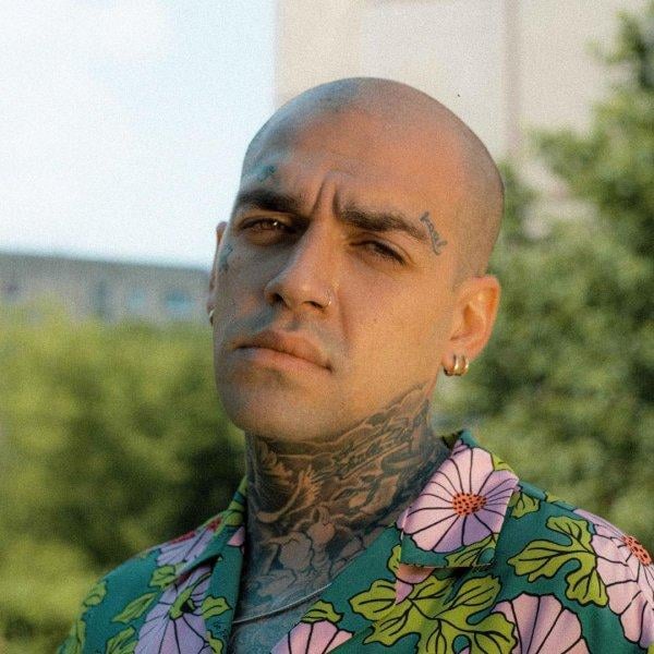 Yurt dışına yerleşen ünlü isimler