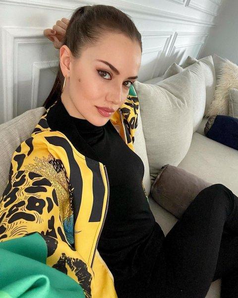 Yaprak Dökümü'nün Necla ve Leyla'sı değişim rüzgarına kapıldı