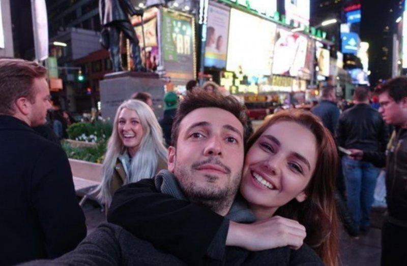 Ayrılıklarıyla gündeme damga vuran ünlü çiftler 