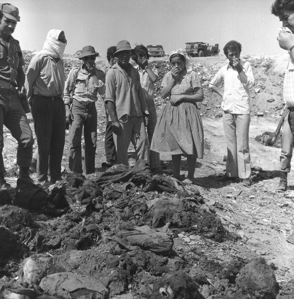 Kıbrıs'ta Rum zulmünün 58'inci yılında fotoğraf arşivi ortaya çıktı