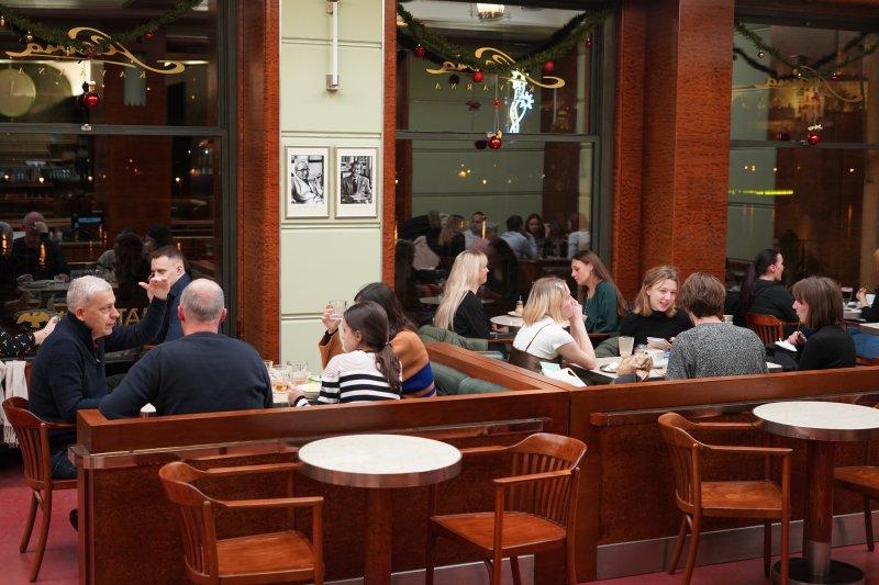 Nazım Hikmet’in bilinmeyen fotoğrafları