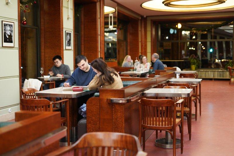 Nazım Hikmet’in bilinmeyen fotoğrafları