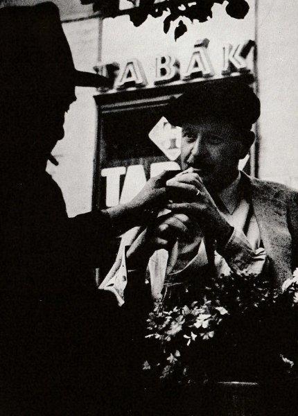 Nazım Hikmet’in bilinmeyen fotoğrafları