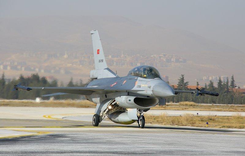 SOLOTÜRK, uçuşlarına böyle hazırlanıyor