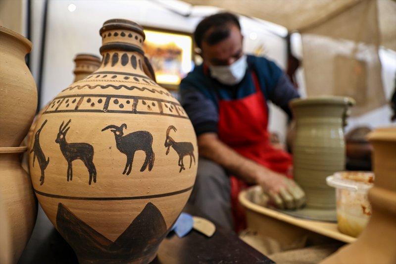 Van'da Ahilik sergisinde geçmişe yolculuk