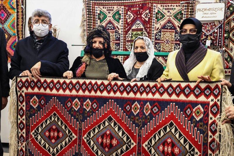 Van'da Ahilik sergisinde geçmişe yolculuk