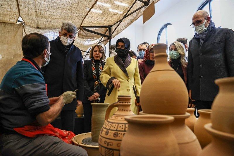 Van'da Ahilik sergisinde geçmişe yolculuk