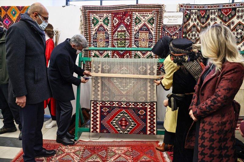 Van'da Ahilik sergisinde geçmişe yolculuk