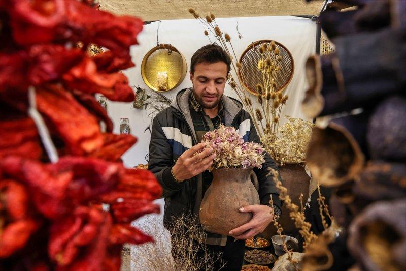 Van'da Ahilik sergisinde geçmişe yolculuk