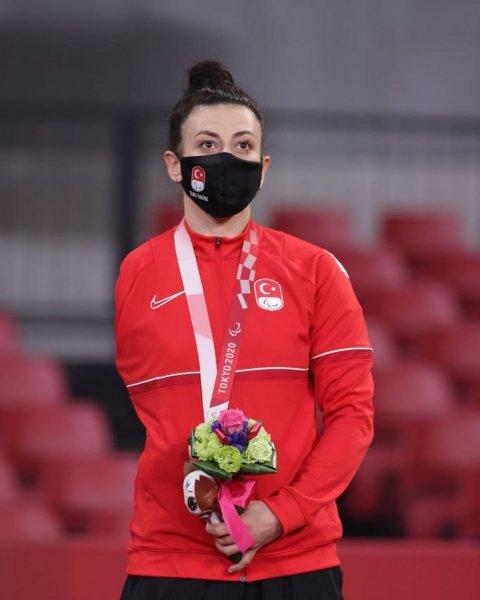 2021 yılında spordan bilime çok konuşulan Türk kadınları