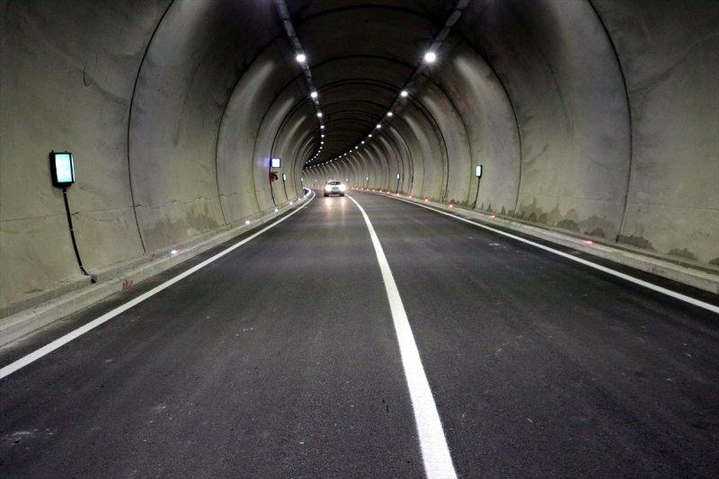 Bugün açılışı yapılan Pirinkayalar Tüneli'nden fotoğraflar