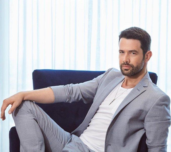 Müzikte ve oyunculukta başarılı olan ünlü isimler