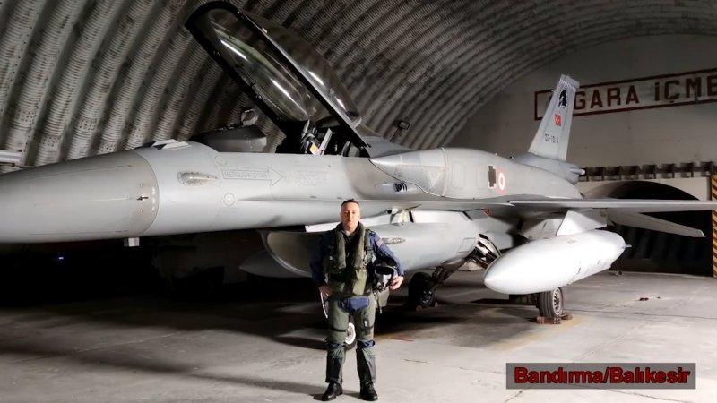 Mehmetçik'ten 2022 mesajı: Mutlu yıllar Türkiyem