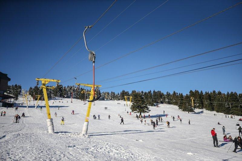 Uludağ'da acemi kayakçıların 'röportaj kazaları'