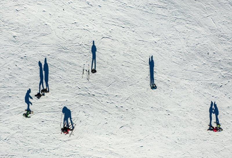 Uludağ'da acemi kayakçıların 'röportaj kazaları'