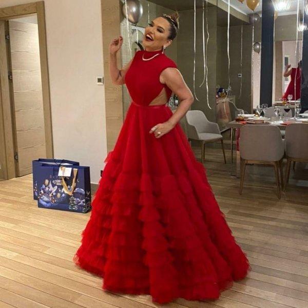 Ünlülerin yılbaşı sahne kostümleri