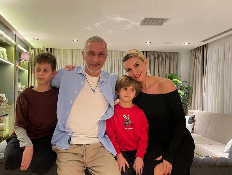 2022'nin ilk gününde ünlülerin paylaşımları 