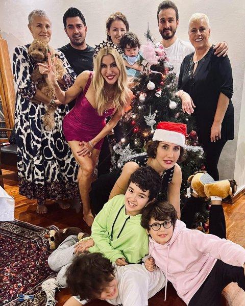 2022'nin ilk gününde ünlülerin paylaşımları 