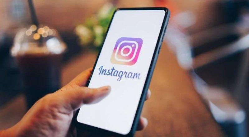 Sosyal medyada K-pop yıldızları