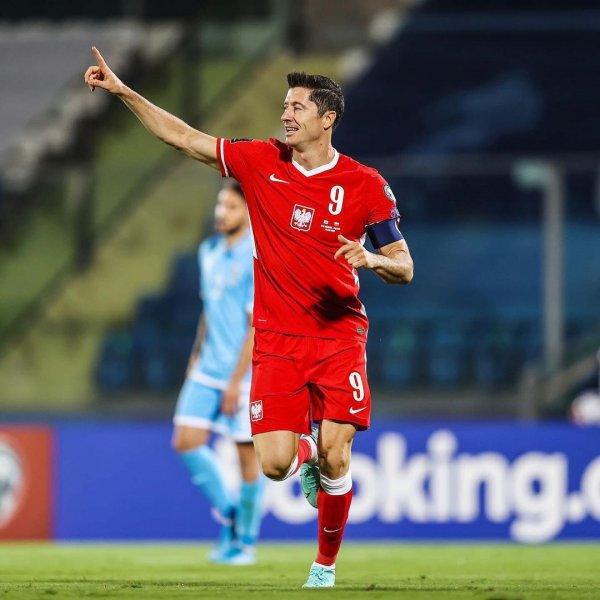 2021 yılında Avrupa'ya damga vuran 10 forvet