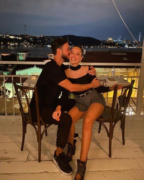 Pelin Akil ve Anıl Altan'ın mutlu evliliği