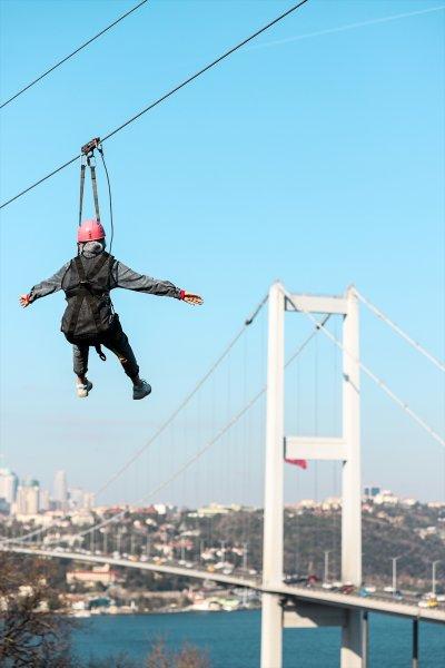 Macera severlerin yeni tutkusu: Boğaza karşı zipline