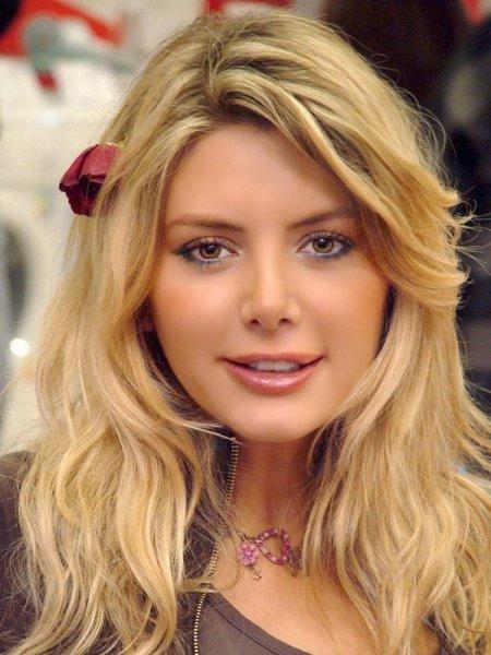 Kariyerlerine zarar veren ünlüler