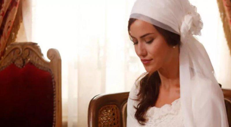 Fahriye Evcen'in sosyal medya paylaşımları 