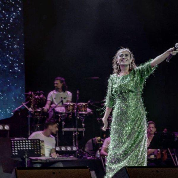 Yıldız Tilbe'nin sahne kıyafetleri