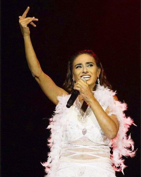 Yıldız Tilbe'nin sahne kıyafetleri