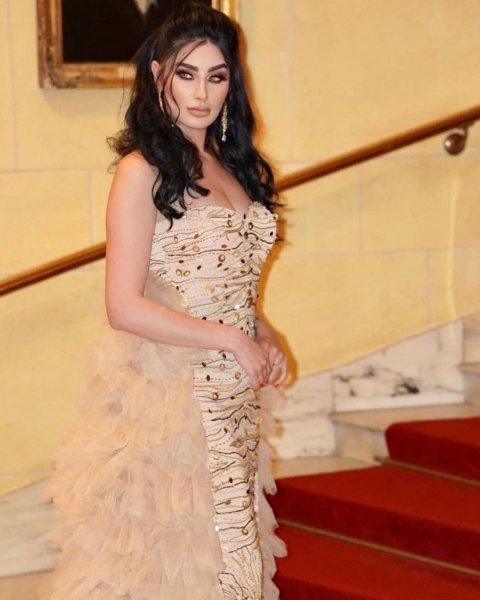 ABD tarafından vize verilmeyen Suriye güzelinin paylaşımları