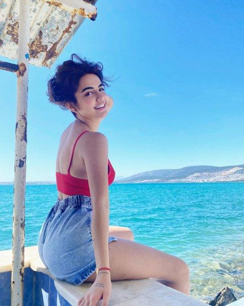 Ece Ronay'ın en beğenilen Instagram gönderileri